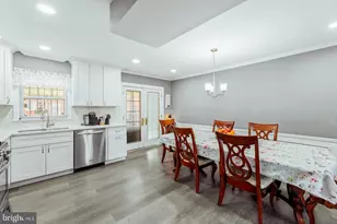 1979 Lardner St, Philadelphia, PA 19149 - Photo 15