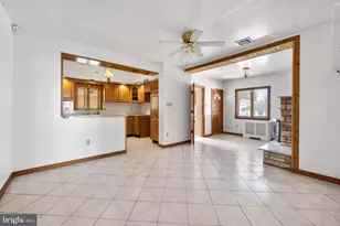 8303 Algon Ave, Philadelphia, PA 19152 - Photo 7