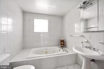 8303 Algon Avenue, Philadelphia, PA 19152 - Photo 15