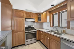 8303 Algon Ave, Philadelphia, PA 19152 - Photo 13