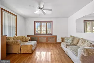 8303 Algon Ave, Philadelphia, PA 19152 - Photo 5