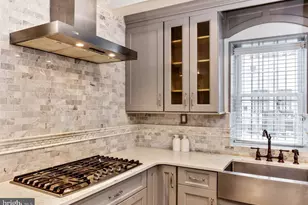 26 S Strawberry St, Philadelphia, PA 19106 - Photo 13