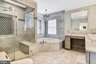 26 S Strawberry St, Philadelphia, PA 19106 - Photo 21