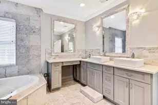 26 S Strawberry St, Philadelphia, PA 19106 - Photo 43