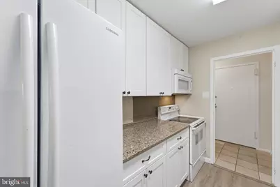 1901 John F Kennedy Boulevard #906, Philadelphia, PA 19103 - Photo 3