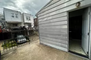 1155 Atwood Rd, Philadelphia, PA 19151 - Photo 15