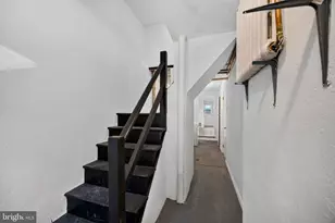 5766 W Jefferson St, Philadelphia, PA 19131 - Photo 17