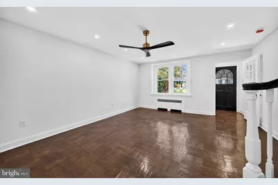 5766 W Jefferson Street, Philadelphia, PA 19131 - Photo 9
