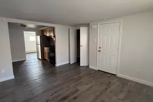 6016 N Warnock St, Philadelphia, PA 19141 - Photo 3