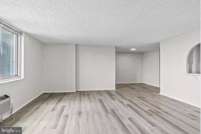1500 Locust Street #2802, Philadelphia, PA 19102 - Photo 17