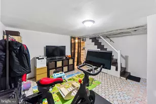 7334 Woodcrest Ave, Philadelphia, PA 19151 - Photo 13