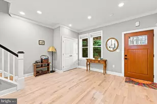 40 E Slocum St, Philadelphia, PA 19119 - Photo 5