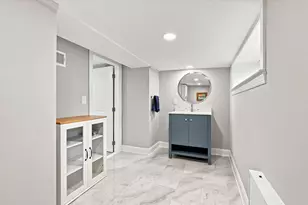40 E Slocum St, Philadelphia, PA 19119 - Photo 17