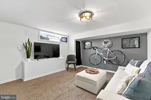 357 W Salaignac St, Philadelphia, PA 19128 - Photo 19