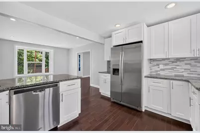 3 Lothian Place, Philadelphia, PA 19128 - Photo 27