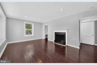 3 Lothian Place, Philadelphia, PA 19128 - Photo 31