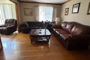 564 Burgess St, Philadelphia, PA 19116 - Photo 11