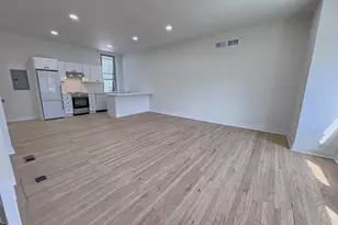 2013 Green St, Philadelphia, PA 19130 - Photo 5