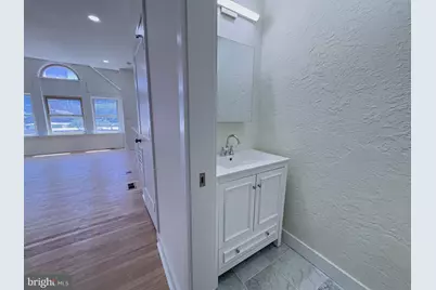 2013 Green Street #3F, Philadelphia, PA 19130 - Photo 13