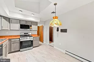 1035 W Allens Ln, Philadelphia, PA 19119 - Photo 13