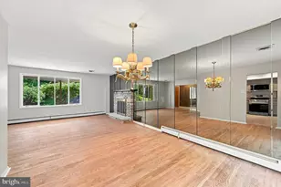 1035 W Allens Ln, Philadelphia, PA 19119 - Photo 11