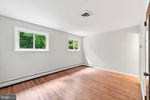1035 W Allens Ln, Philadelphia, PA 19119 - Photo 19