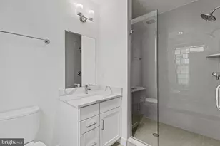 1415 S Lawrence Terrace, Philadelphia, PA 19147 - Photo 15