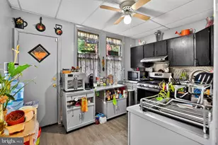 2556 N 18th St, Philadelphia, PA 19132 - Photo 7