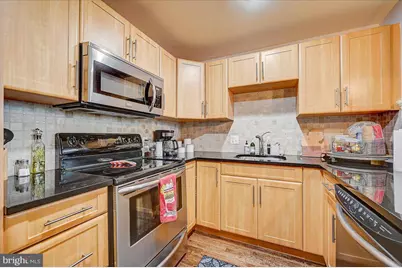 205 Cuthbert Street #502, Philadelphia, PA 19106 - Photo 15