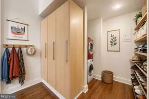 205 Cuthbert St, Philadelphia, PA 19106 - Photo 13