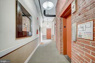 205 Cuthbert St, Philadelphia, PA 19106 - Photo 3
