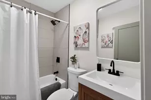 749 S 52nd St, Philadelphia, PA 19143 - Photo 19