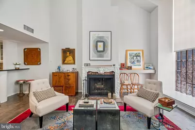 16 Saint James Court, Philadelphia, PA 19106 - Photo 5