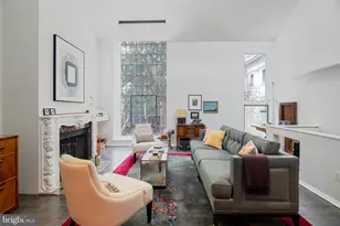 16 St James Ct, Philadelphia, PA 19106 - Photo 1