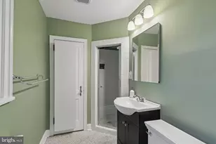 413 E Allens Ln, Philadelphia, PA 19119 - Photo 23