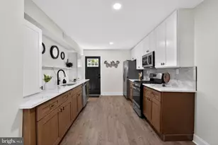 411 N 50th St, Philadelphia, PA 19139 - Photo 13