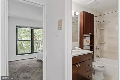 15 Hamilton Circle, Philadelphia, PA 19130 - Photo 15