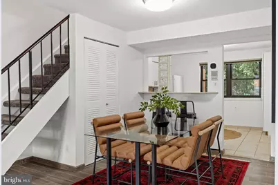 15 Hamilton Circle, Philadelphia, PA 19130 - Photo 5
