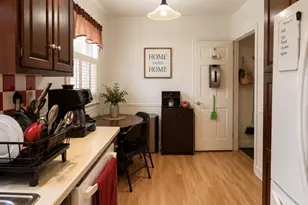 2913 Guilford St, Philadelphia, PA 19152 - Photo 9