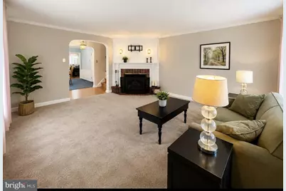 2913 Guilford Street, Philadelphia, PA 19152 - Photo 5