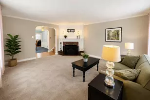 2913 Guilford St, Philadelphia, PA 19152 - Photo 5