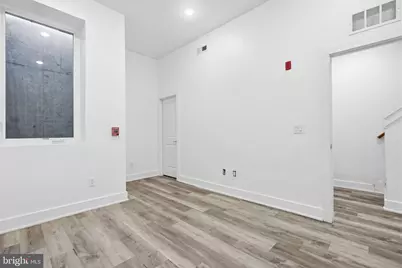516 W Montgomery Avenue, Philadelphia, PA 19122 - Photo 17