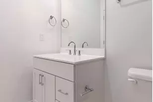 710 N 16th St, Philadelphia, PA 19130 - Photo 25