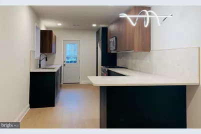 2546 S 9th St, Philadelphia, PA 19148 - Photo 3