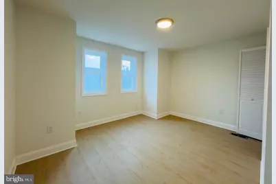2546 S 9th St, Philadelphia, PA 19148 - Photo 27