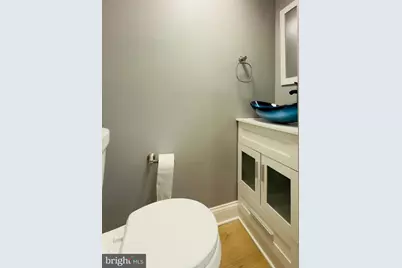 2546 S 9th St, Philadelphia, PA 19148 - Photo 15