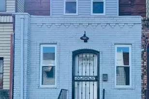 2546 S 9th St, Philadelphia, PA 19148 - Photo 1