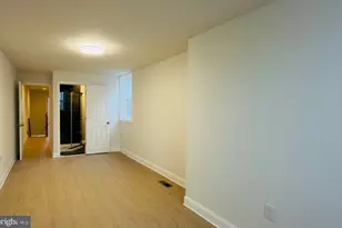2546 S 9th St, Philadelphia, PA 19148 - Photo 29