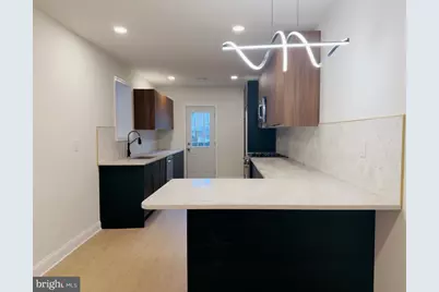2546 S 9th St, Philadelphia, PA 19148 - Photo 13