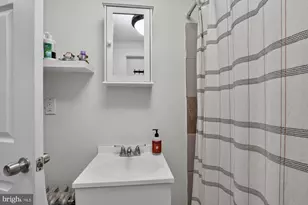 1655 S Bancroft St, Philadelphia, PA 19145 - Photo 9